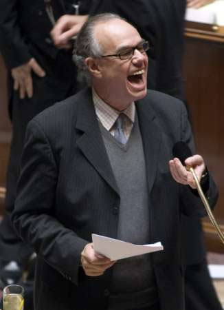 Frederic Mitterrand, francouzský ministr kultury a jeho reakce po přijetí HADOPI národním shormážděním