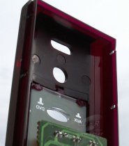 Teac PowerMax HP-10: Červeně průsvitný přední panel zesilovače