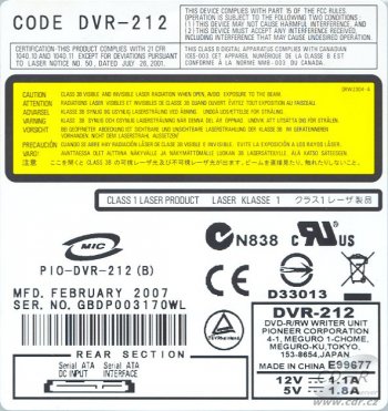 Pioneer DVR-212 - výrobní štítek