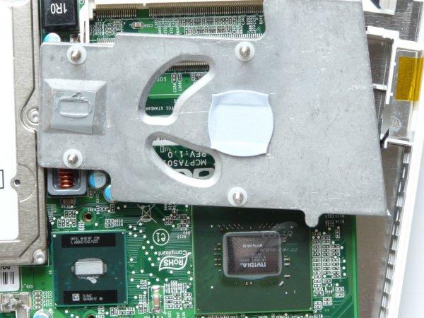 Nvidia Ion - Acer AspireRevo R3600: Kontaktní místa chlazení