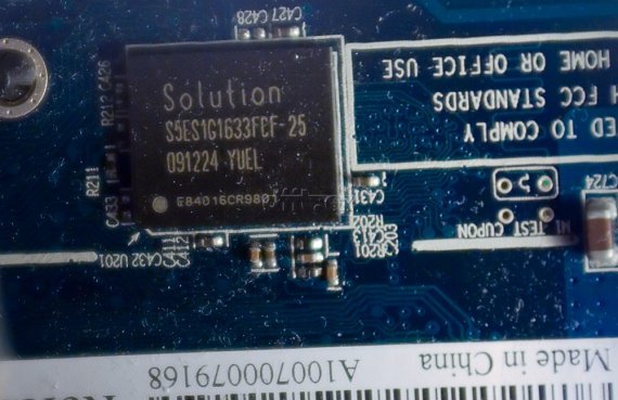 Sapphire Radeon HD 5450 DDR2 - paměťové čipy Solution