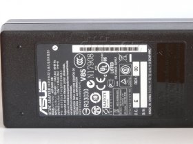 ASUS AT5IONT-I Deluxe - napájecí adaptér ASUS ADP-90CD DB