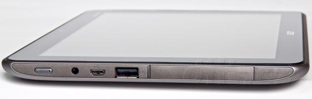 Acer Iconia Tab A211 - konektory na boku