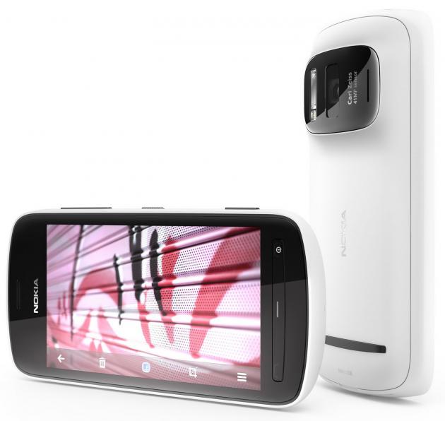 Nokia 808 white