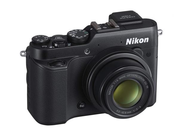 Nikon Coolpix P7800 - Obrázek 1