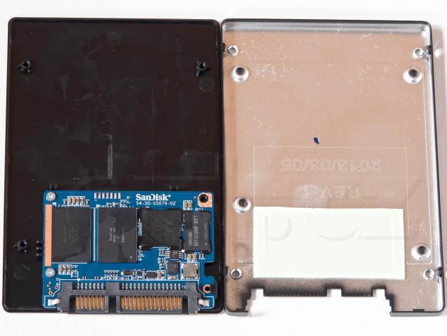 SanDisk Ultra Plus SSD - SDSSDHP-256G - vnitřek