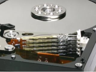 Pevný disk hitachi