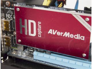 AVerMedia Dark Crystal HD Capture SDK II v PCI Express ×16 slotu