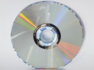 Hologramy na instalačním disku Windows 8 Pro
