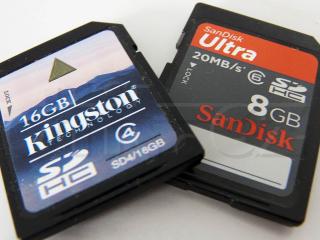 SDHC SanDisk Ultra 8GB Class 6 + SDHC Kingston 16GB Class 4