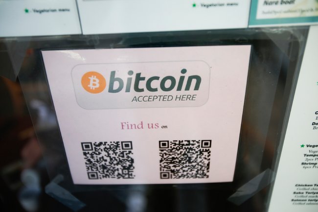 bitcoin accepted sticker