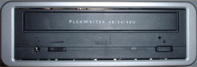 Plextor PX-W4824TU - přední panel (externí)