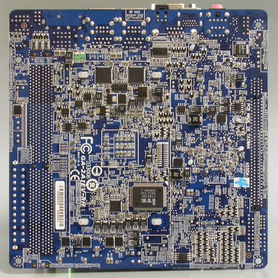 Gigabyte GA-2AIEV-RH zespodu