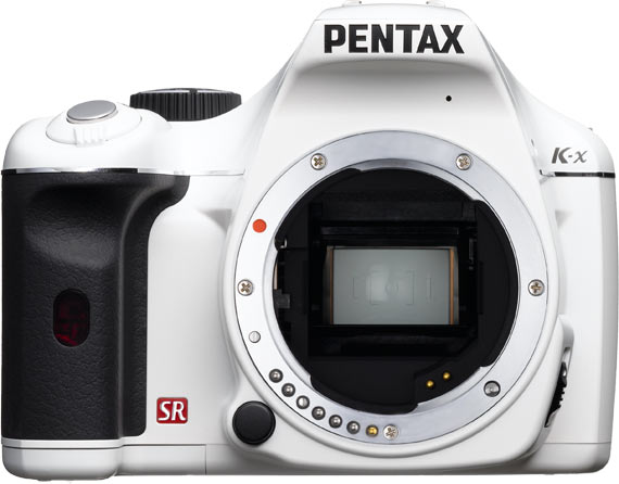 Pentax K-x - White