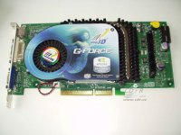 GeForce 6800 GT zepředu