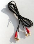 Zalman ZM-RSA: Vstupní kabel 2× CINCH - 2× CINCH