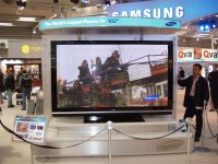 Největší plazmová TV Samsung - 102 palců