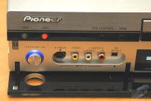 Pioneer DVR-920H - přední panel - vstupy