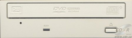 Pioneer DVR-110 - přední panel