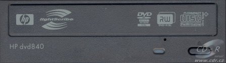HP dvd840i - přední panel