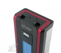 iRiver T20: Konektory