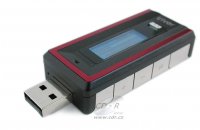 iRiver T20 s vysunutým USB konektorem