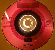 Vypálené LabelFlash DVD přes datovou oblast