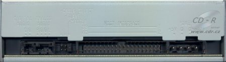 Sony BWU-100A - zadní panel