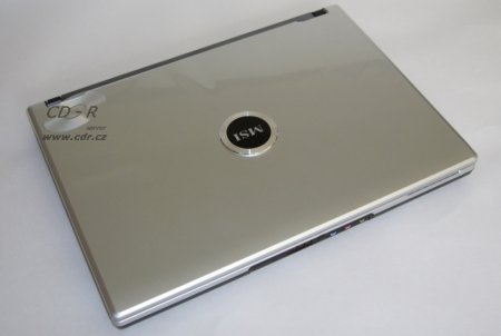 Zavřený notebook MSI