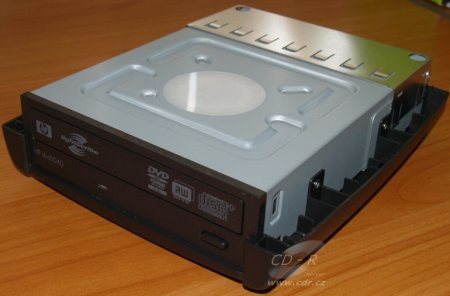 HP dvd-1040e - odstraněn vrchní kryt