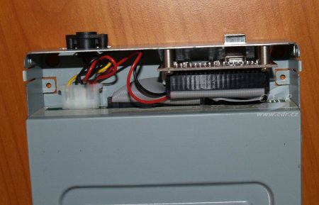 HP dvd-1040e - odstraněn kryt USB převodníku