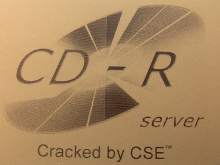 LightScribe: Cracked CD-R server logo