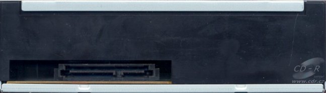Optiarc AD-7203S - zadní panel