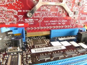 Intel Core i7/i5 + P55: Grafika v otevřeném PCI Express ×16 slotu