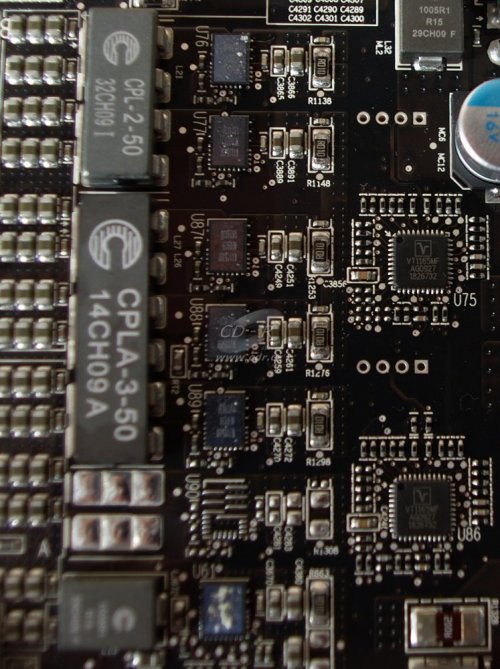 Sapphire Radeon HD 5970: napájecí obvody