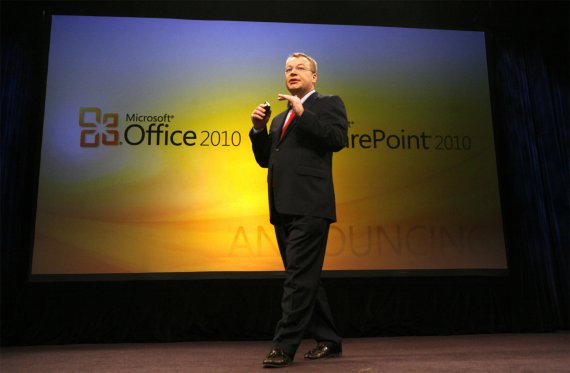 Stephen Elop uvádí Office 2010 a SharePoint 2010