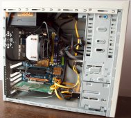 testovací PC v Eurocase s HD 5450
