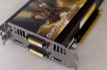 GeForce GTX 460: Zotac, záslepka