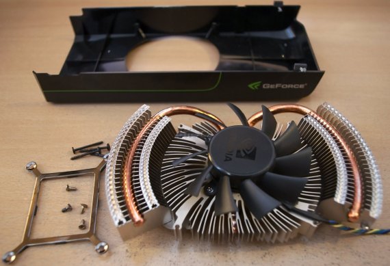 GeForce GTX 460: rozebraná referenční