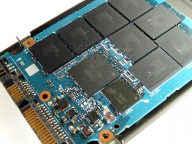 Kingston SSDNow V+100 128GB - čipy