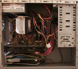 testovací PC s GTX 560 Ti (Pentium D-C, 400W Seasonic)