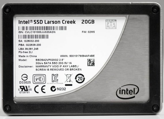 Intel SSD 311 (Zdroj: http://www.anandtech.com/show/4329/intel-z68-chipset-smart-response-technology-ssd-caching-review/3)