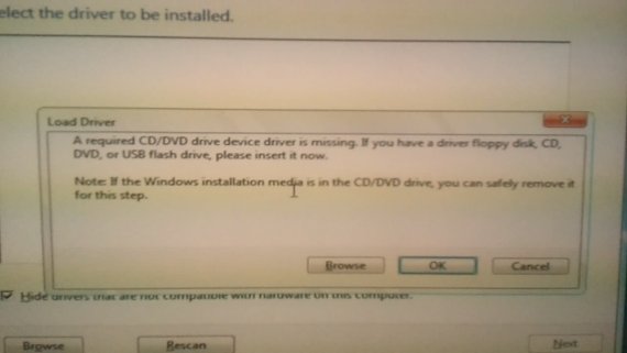 Instalace Windows 7 z disku připojeného k USB 3.0 - systém požaduje ovladač, protože nevidí instalačku