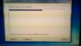 Instalace Windows 7 z disku připojeného k USB 3.0 - nahrávání AMD USB 3.0 Root Hub driveru