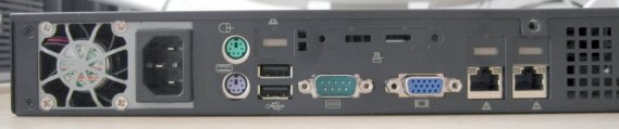 SuperMicro 5015A-EHF-D525 zadní konektory