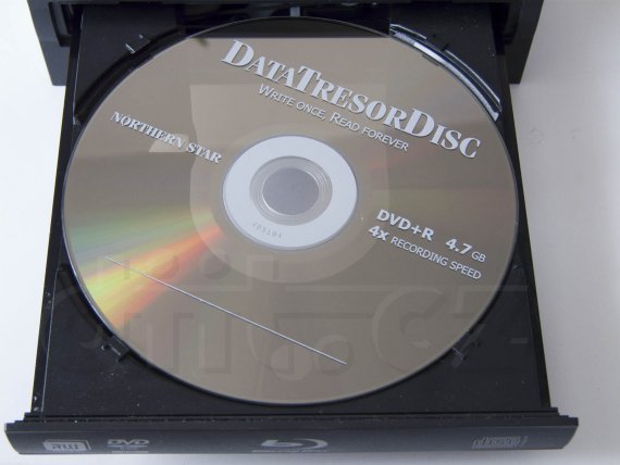 Data Tresor Disc ve vypalovačce - průhlednost disku