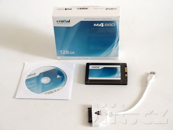 Crucial M4 SSD 128GB - obsah balení