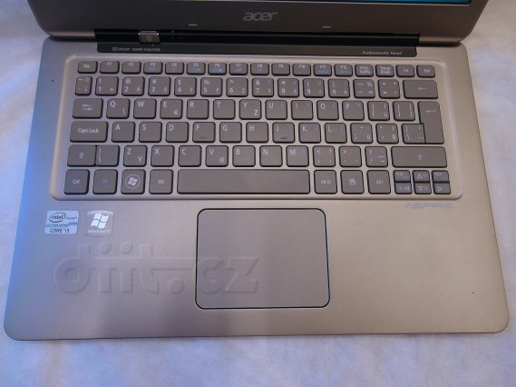 Acer Aspire S3 - klávesnice, touchpad