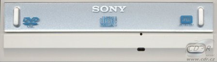 Sony DRU-530A - přední panel