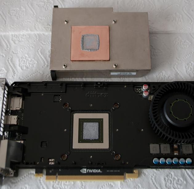 GeForce GTX 680, sundaný chladič